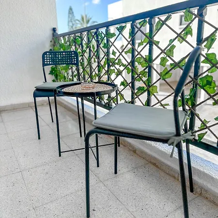 아파트 Cozy In Kapparis #2 *