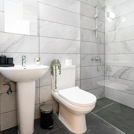 Cozy In Kapparis #2 아파트 파라림니